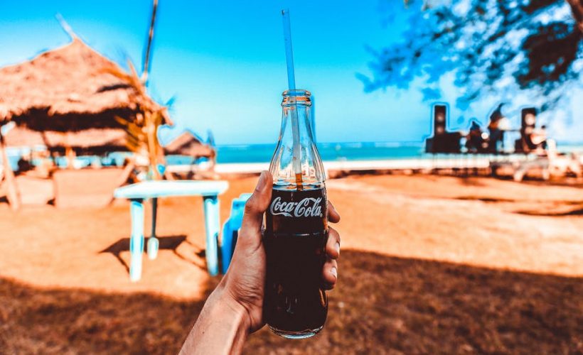 Este adevărat că rețeta Coca-Cola este cunoscută doar de doi oameni?