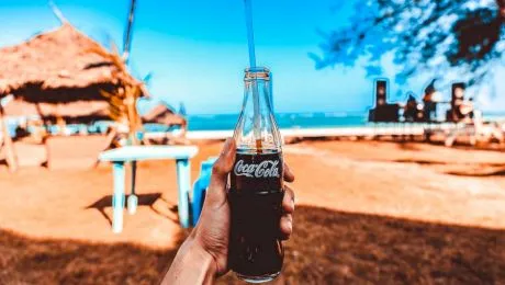Este adevărat că rețeta Coca-Cola este cunoscută doar de doi oameni?
