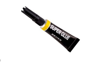 De ce superglue nu se lipește în interiorul tubului?