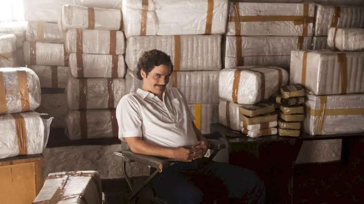 Narcos, realitate sau mit? Cât adevăr există în filmul cu Pablo Escobar?