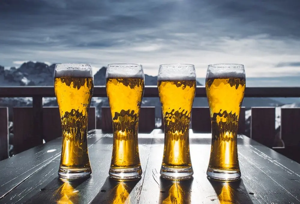 De ce berea la sticlă e mai gustoasă decât cea la PET?
