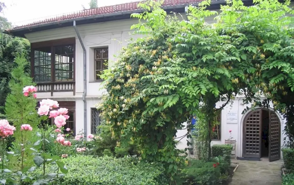 Care este cea mai veche casă locuibilă din București?