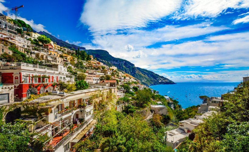 De unde vine denumirea de Italia?