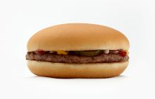 Câți hamburgeri vinde McDonald’s pe secundă? Câte calorii are un hamburger?