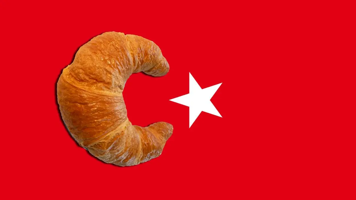 Istoria croissantului. Care este legătura dintre croissant și semilună?