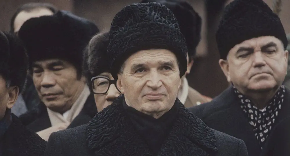 Câte clase avea Nicolae Ceaușescu?