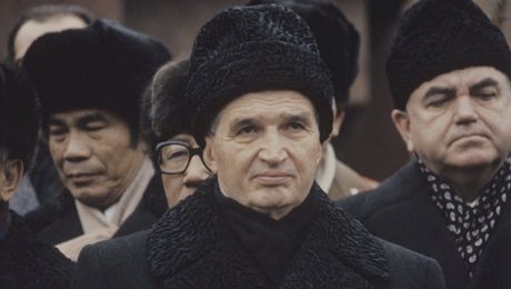 Câte clase avea Nicolae Ceaușescu?