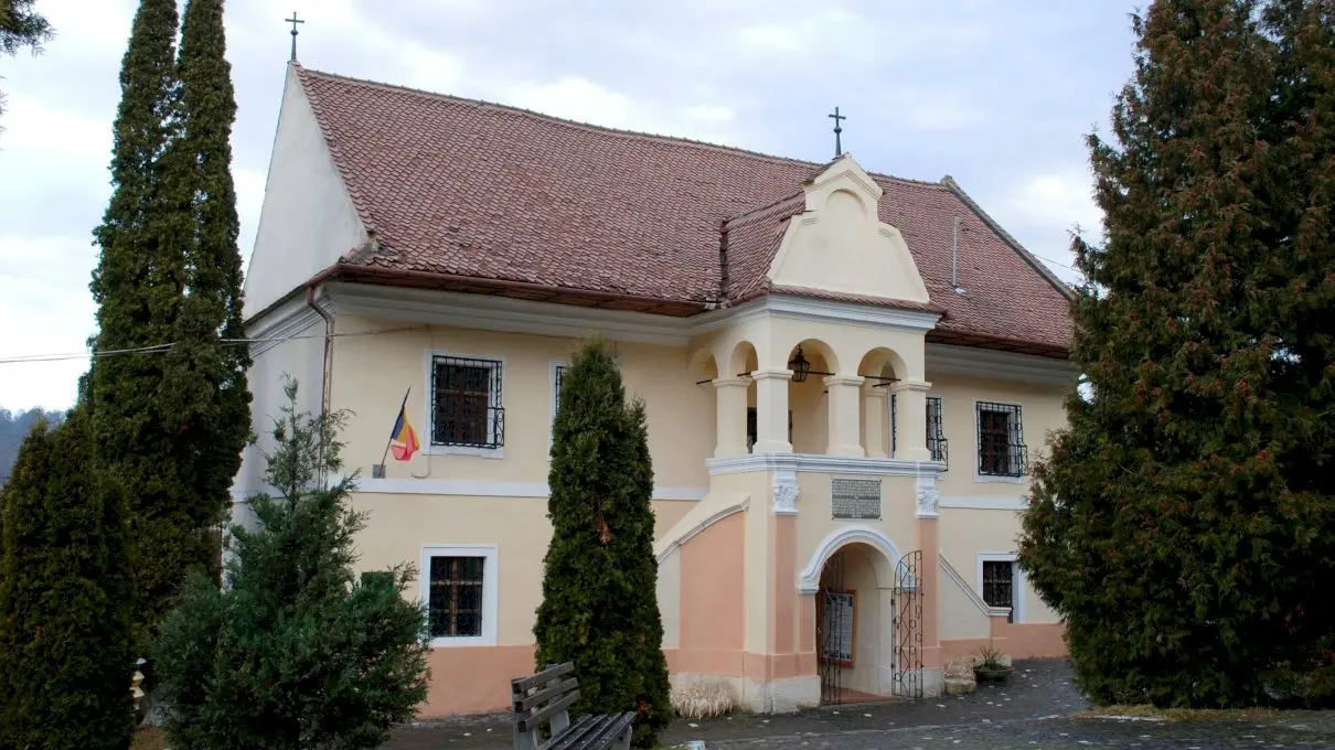Cum arăta prima sală de clasă din cea mai veche școală românească?