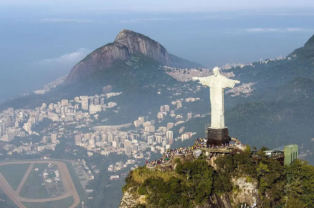 Care este legătura statuii lui Hristos din Rio de Janeiro cu România?