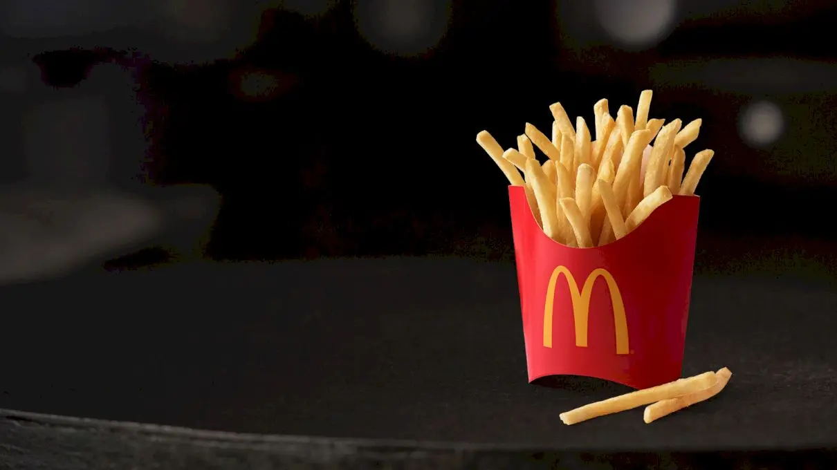De ce cartofii de la McDonald’s sunt mai buni decât cei de la KFC? Ce răspund oamenii de știință?