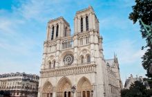 E adevărat că turnurile „gemene” ce aparțin catedralei Notre Dame din Paris nu sunt chiar „gemene”?