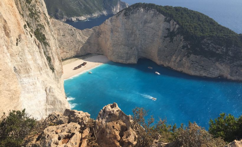 Care este povestea epavei de pe plaja Navagio din Zakynthos?
