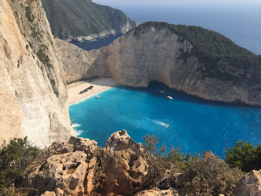 navagio_beach