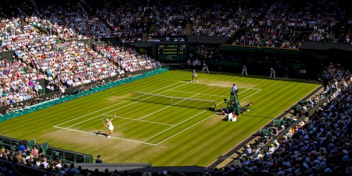 De ce tenismenii de la Wimbledon sunt obligați să se îmbrace în alb?