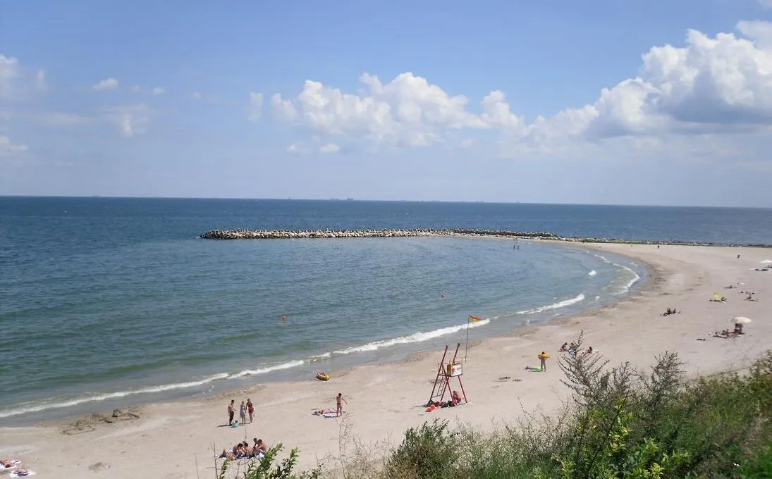 Declarațiile și deciziile iresponsabile riscă să blocheze sezonul estival 2026 pe litoralul românesc