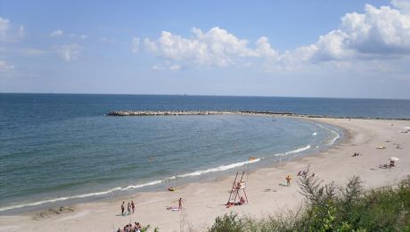 Declarațiile și deciziile iresponsabile riscă să blocheze sezonul estival 2026 pe litoralul românesc