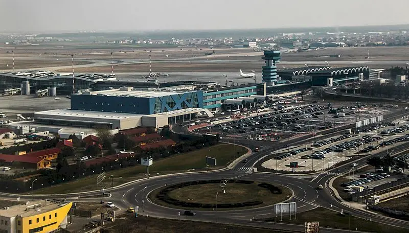 Câte avioane aterizează şi decolează zilnic de pe Otopeni?