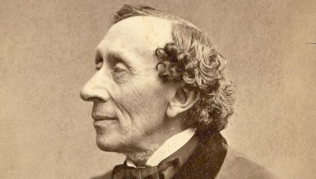 Ce i-a răspuns Hans Christian Andersen unui trecător care a râs de pălăria sa ponosită?