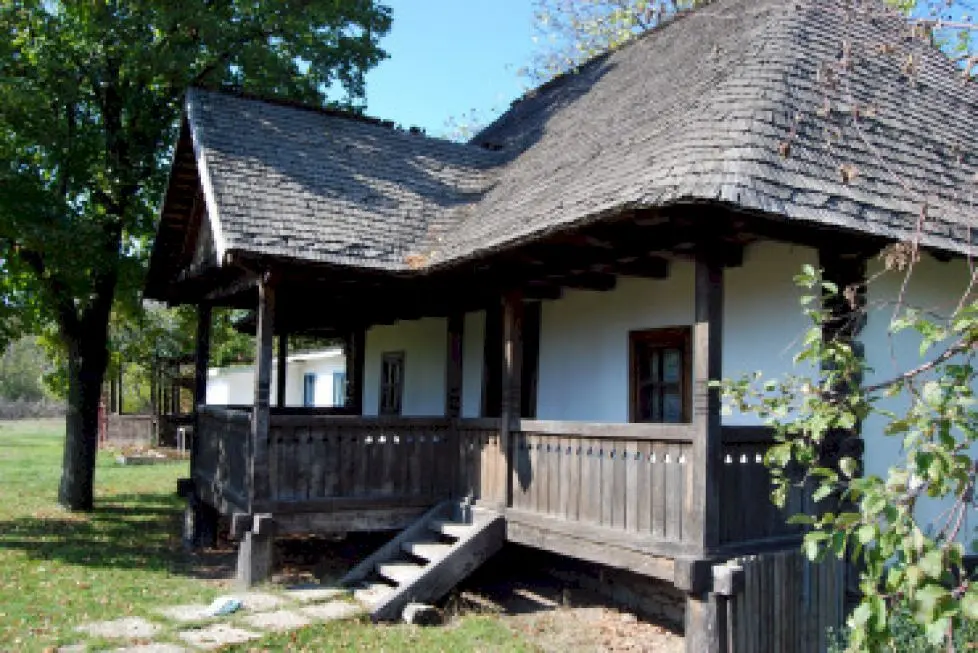 Cum arată casa din Scornicești în care s-a născut Ceaușescu?