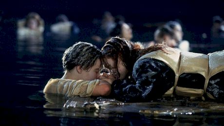 Încăpeau Jack și Rose, personajele din Titanic, împreună pe ușă, pentru a se salva?