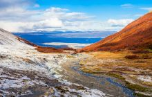 De ce formele de relief din Țara de Foc poartă nume românești? În Argentina există Vârful Sinaia, lacul Broșteni și râul Ureche