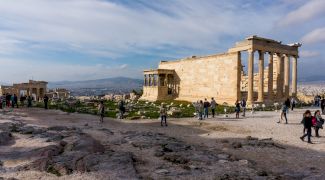 Și grecii au fost în sfera URSS. De ce în Grecia comunismul nu s-a manifestat atât de puternic, deși era în Balcani? Ce rol a avut Churchill în viitorul elenilor?
