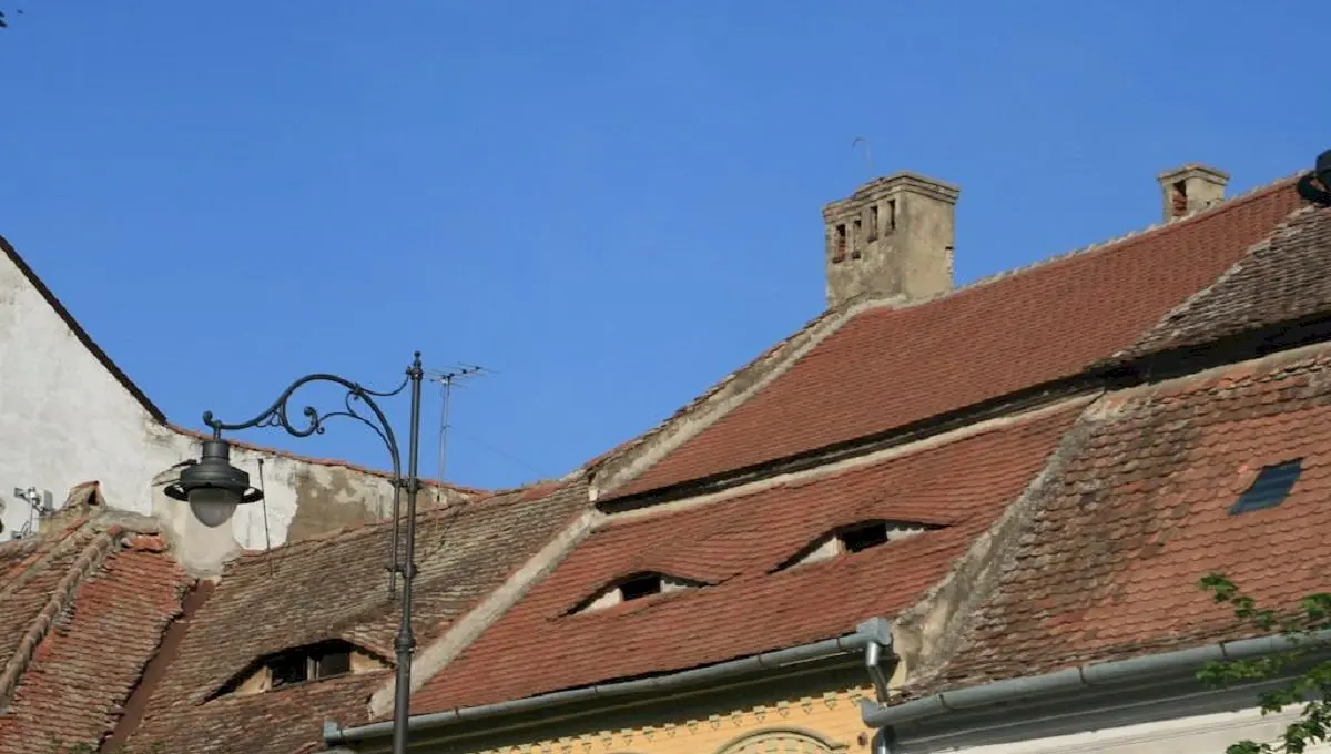 De ce casele din Sibiu au ochi? Case cu ochi in Sibiu