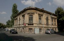 Care e povestea clădirii numită „Casa sângelui negru” din București?