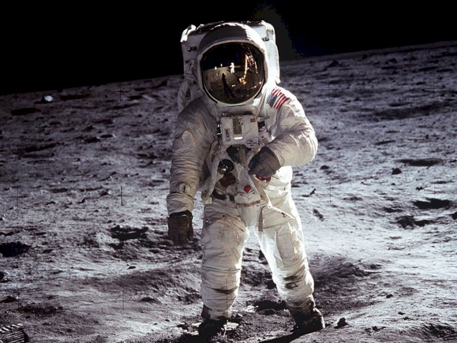 moon-landing-apollo-11-nasa-buzz-aldrin-41162