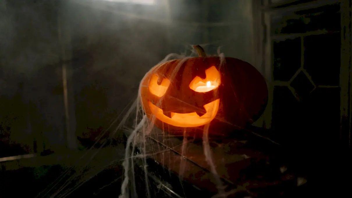 Cum a apărut Halloween-ul? Ce se sărbătorește de Halloween?
