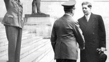 Cum au decurs întâlnirile dintre Regele Mihai I și Hitler?