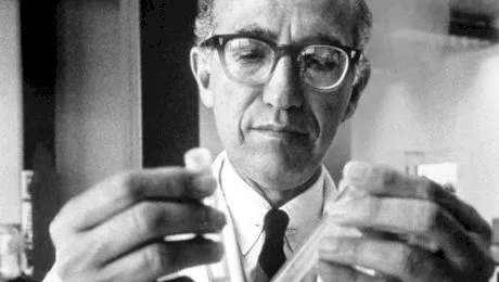 Cum a apărut vaccinul împotriva poliomielitei, invenția lui Jonas Salk?