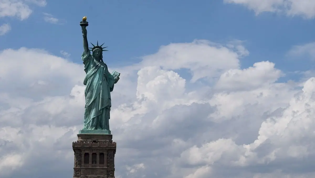 Ce țară a dăruit Statelor Unite ale Americii celebra Statuie a Libertății ?