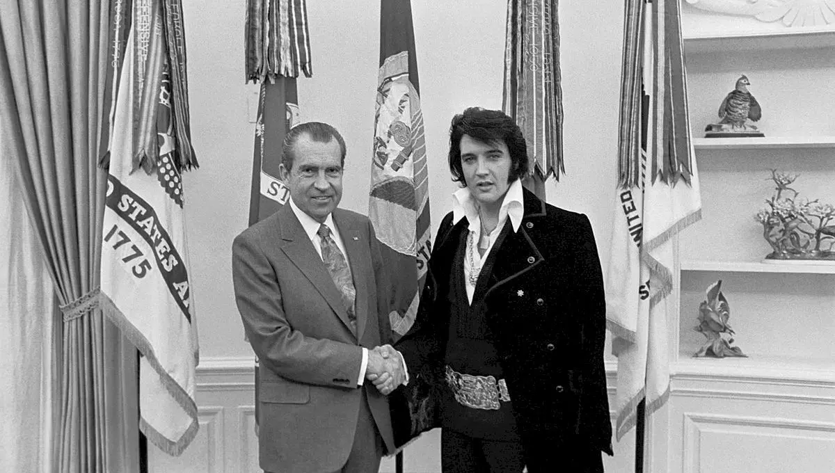 De ce s-au întâlnit Elvis Presley și președintele Richard Nixon?