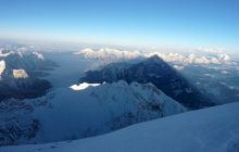 E adevărat că muntele Everest e mai înalt decât la ultima măsurătoare?