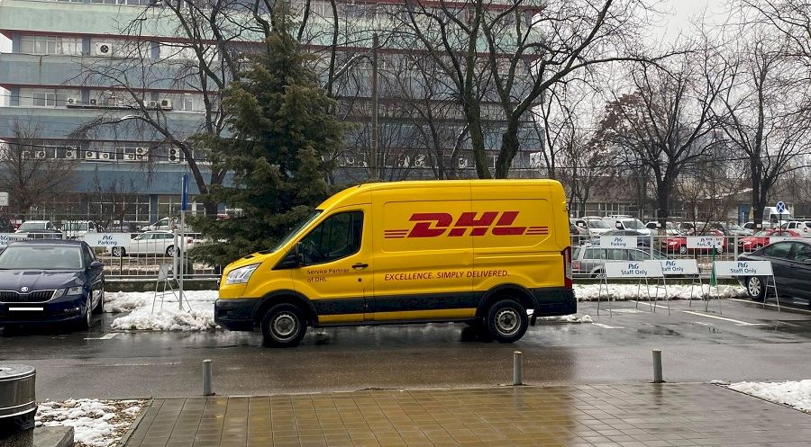 DHL