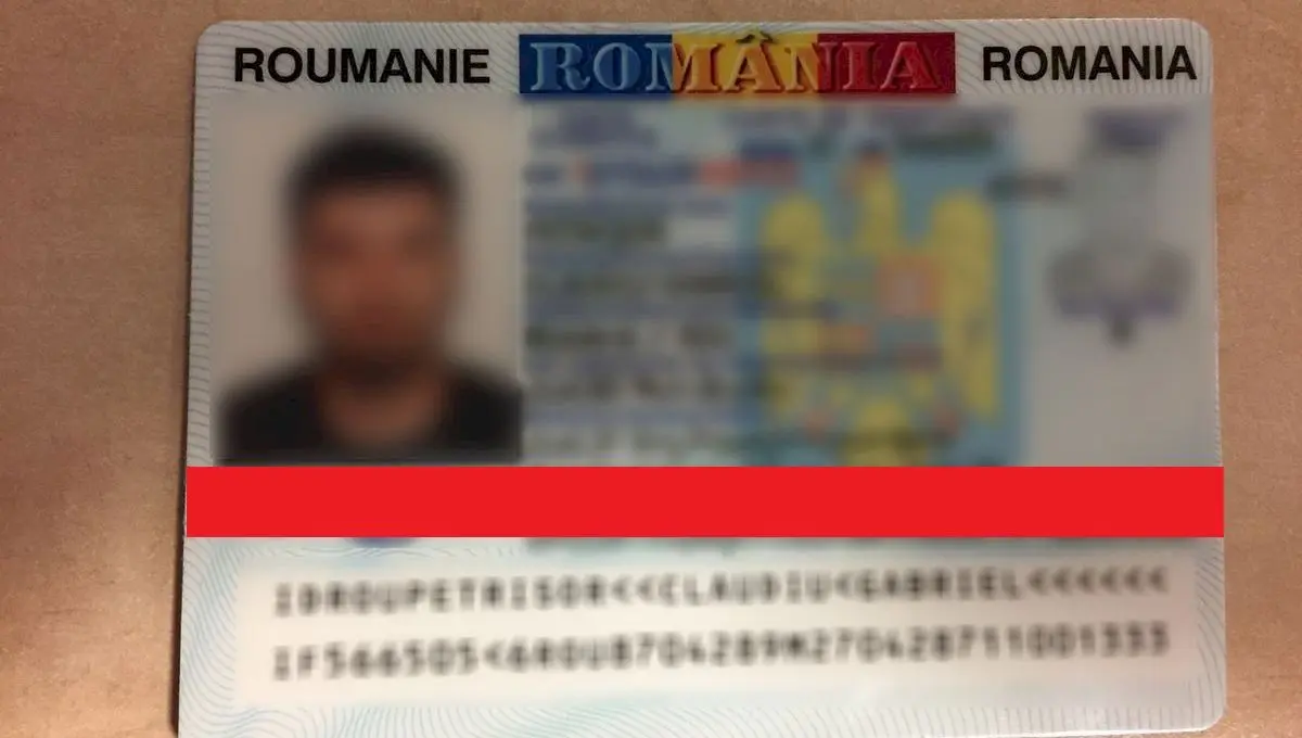 Ce semnificație avea dunga roșie pe buletin? E adevărat că nebunii aveau dungă roșie pe buletin?