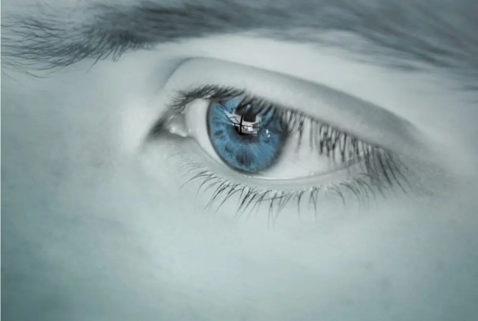 Curiozități despre ochii albaștri. Cum văd oamenii care au ochii de culoarea cerului?