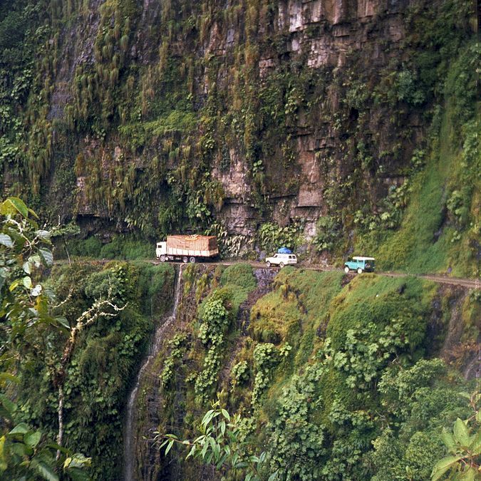 Bolivia_Yunga_Road