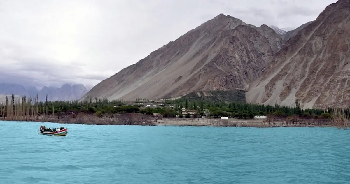 Cum arată Shimshal, lacul cu cea mai frumoasă formă din lume?