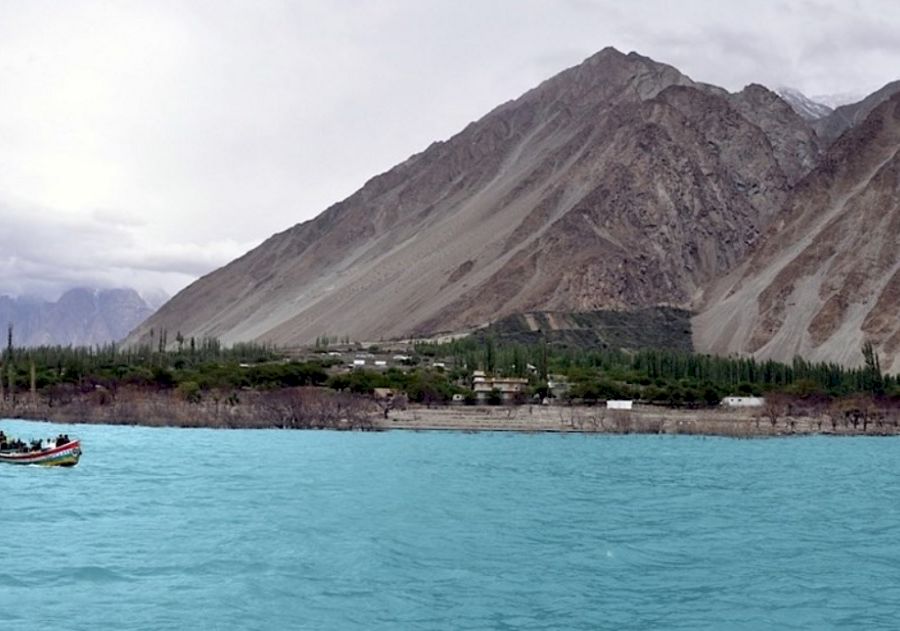 Lac Shimshal