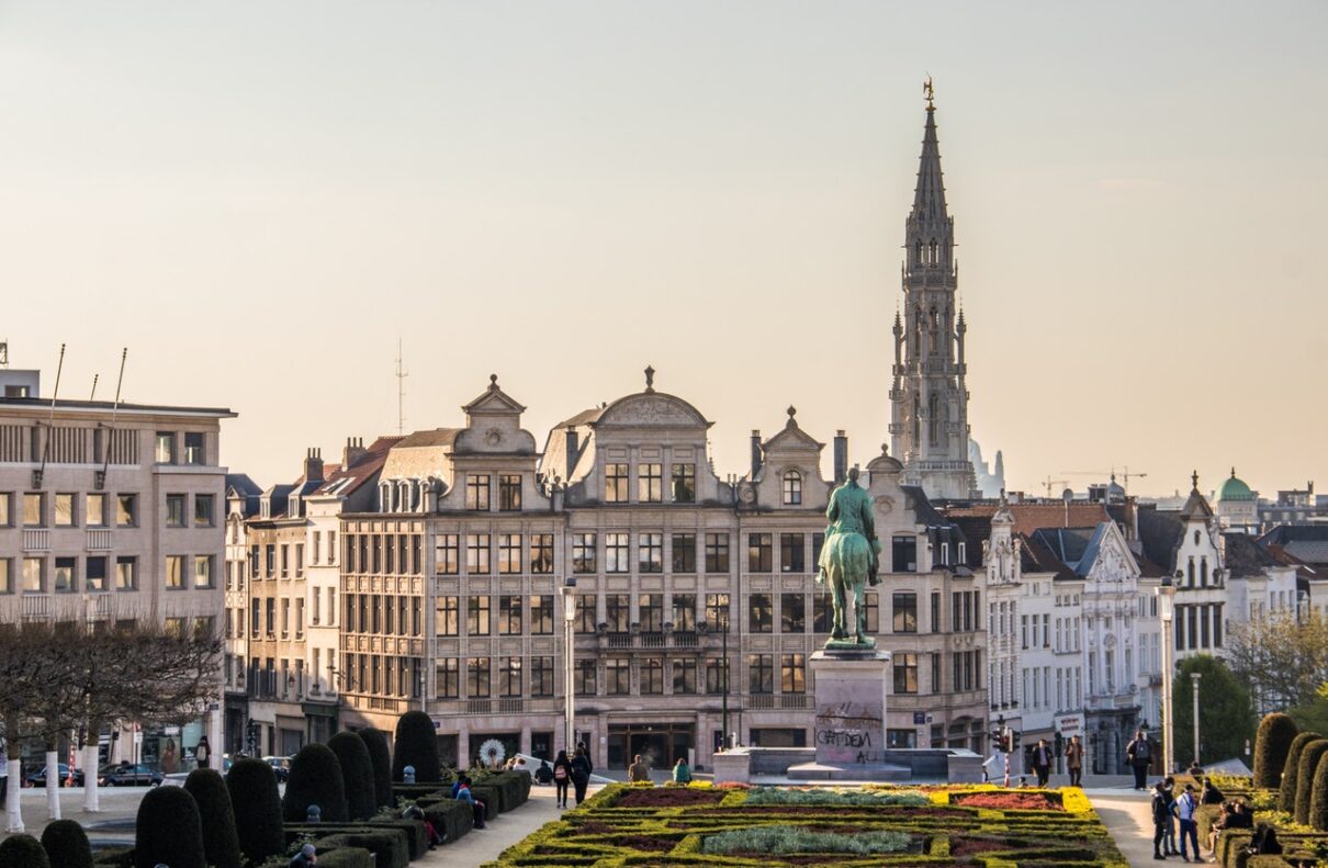 Ce limbă se vorbește în Belgia? Ce limbă trebuie să știi?