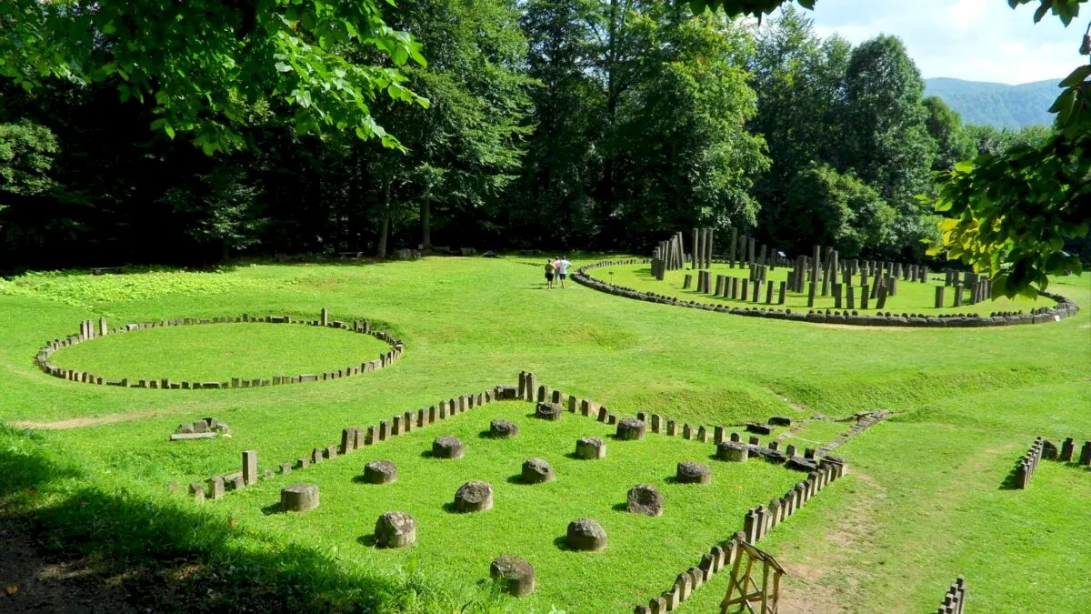 Câte obiective cuprinde patrimoniul UNESCO al României?