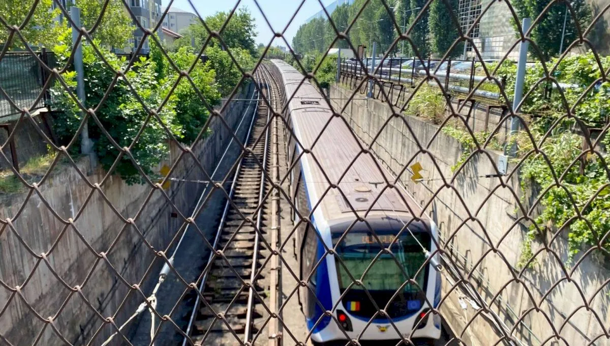 Cum arată locul din București unde metroul iese la suprafață?