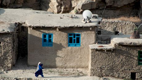 Curiozități despre Afganistan. De ce nu ai voie să te uiți în ochii unei femei afgane?