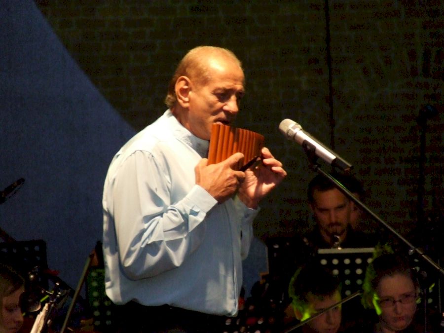 Gheorghe_Zamfir2