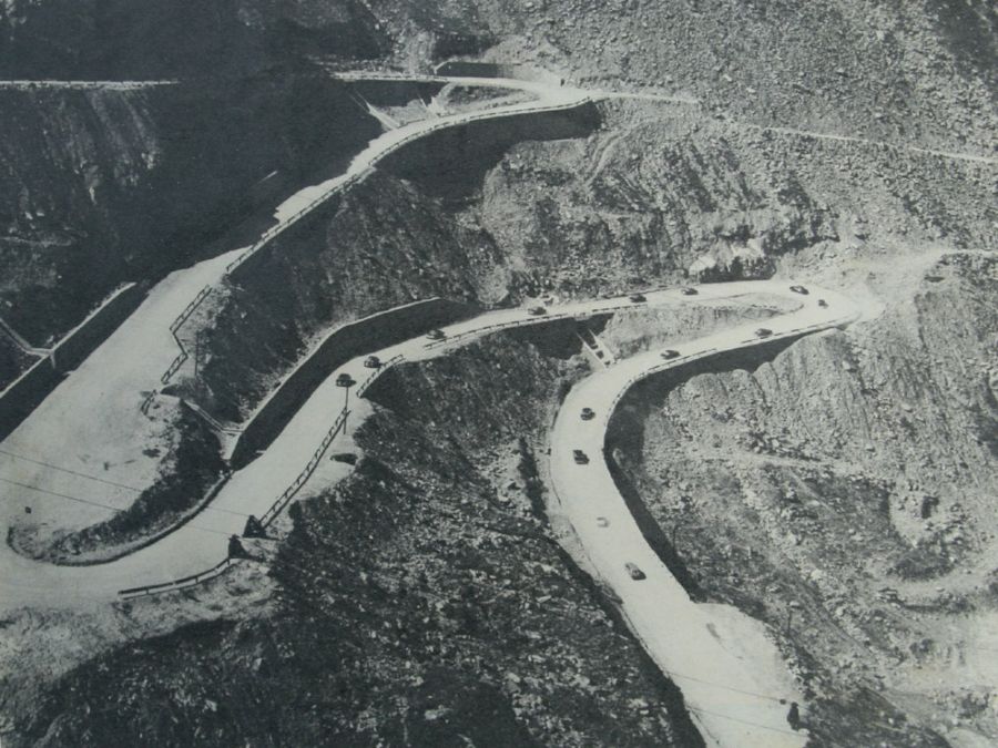 Transfagarasan_in_1974