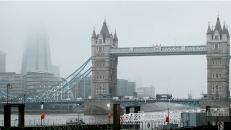 Câte zile dintr-un an plouă la Londra?