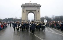 Pierdere de timp și bani. De ce facem paradă pe 1 Decembrie? România, depășită militar de Myanmar