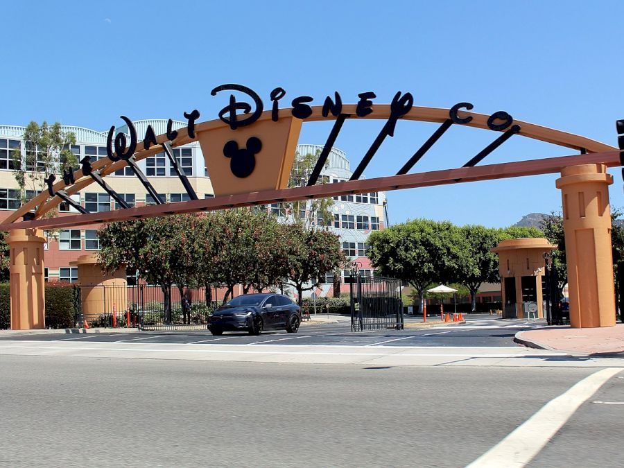 Walt_Disney_Studios_Alameda_Entrance